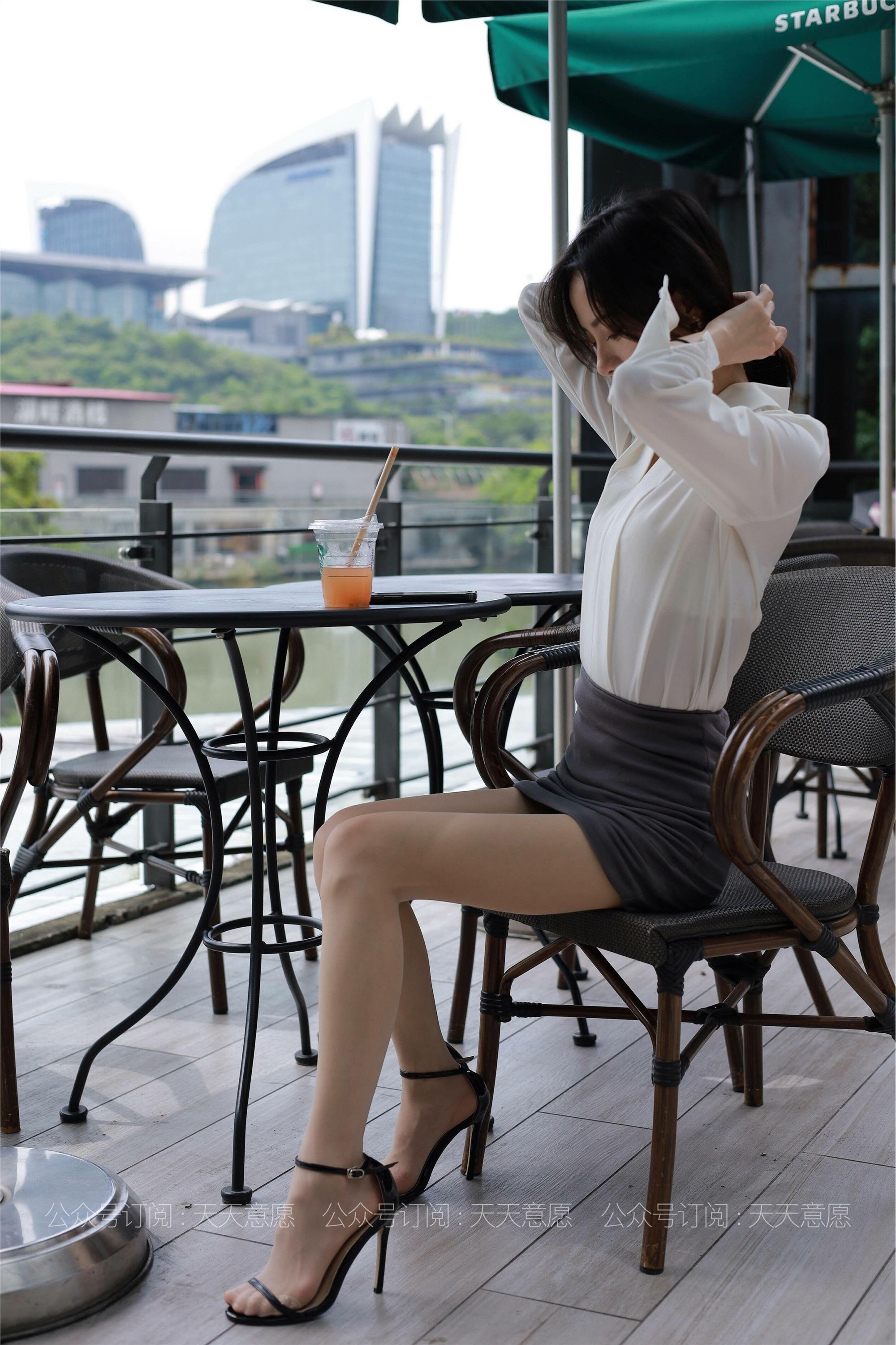 IESS异思趣向  2021.07.08 丝享家855：小六《白色OL装》